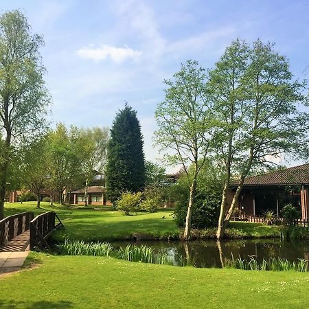 Lea Marston Hotel Sutton Coldfield Exterior foto